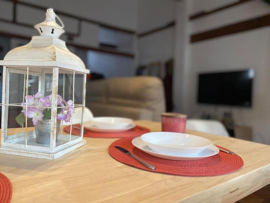 La Alcoba De La Catedral, Apartamento 2-4 Pax 3º Piso เกว็งกา ภายนอก รูปภาพ