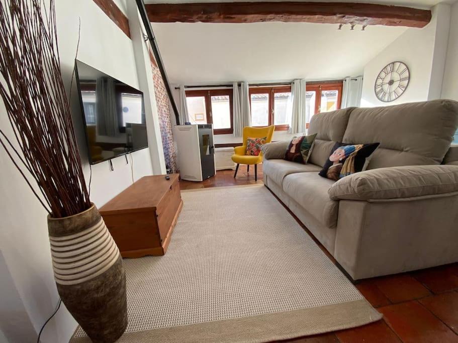 La Alcoba De La Catedral, Apartamento 2-4 Pax 3º Piso เกว็งกา ภายนอก รูปภาพ